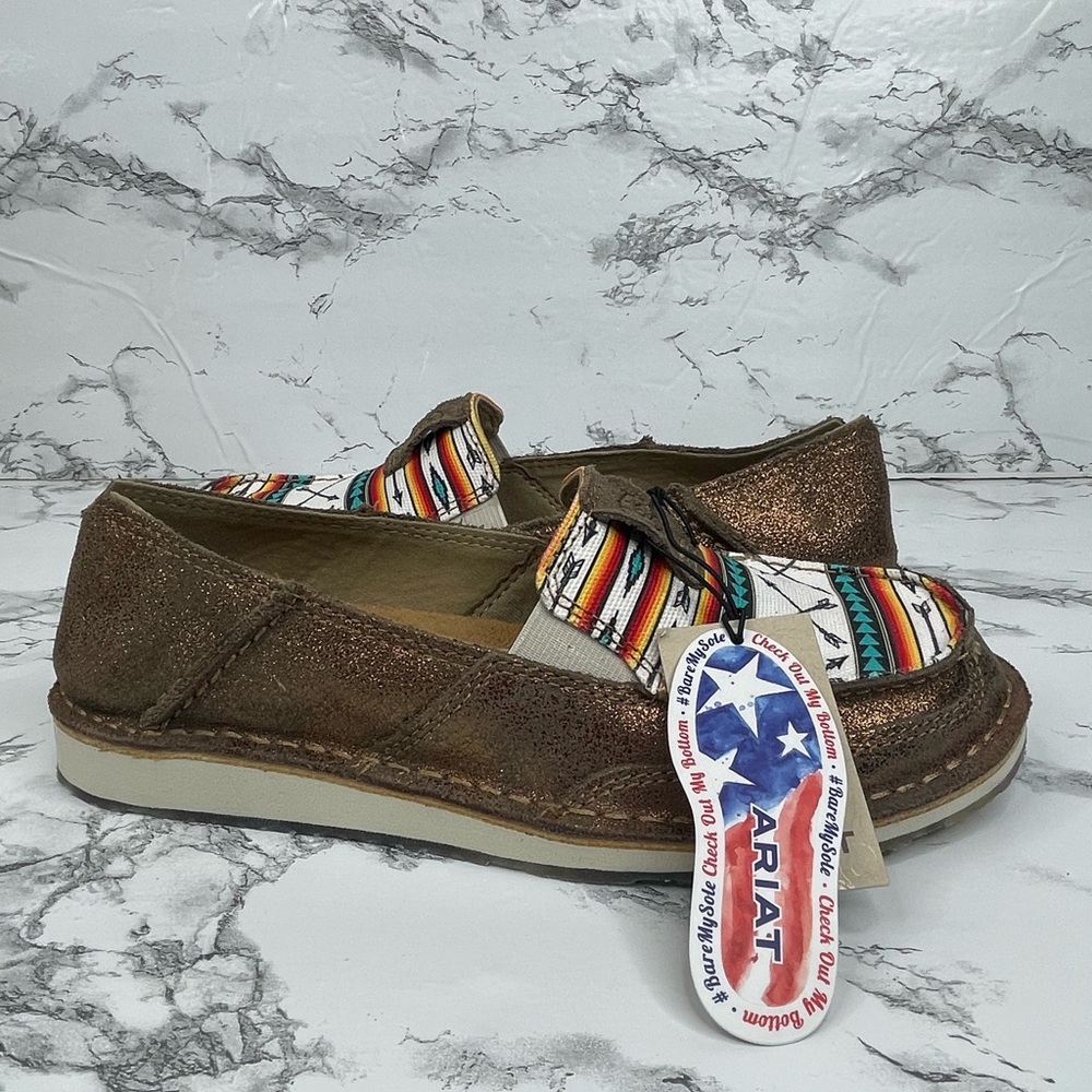 NEW Ariat Women’s Cruiser Rose Gold Aztec Arrow Shoes Women's Size 7.5 10046918